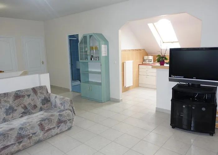 - Balaton 18408 * בלטונפנבש